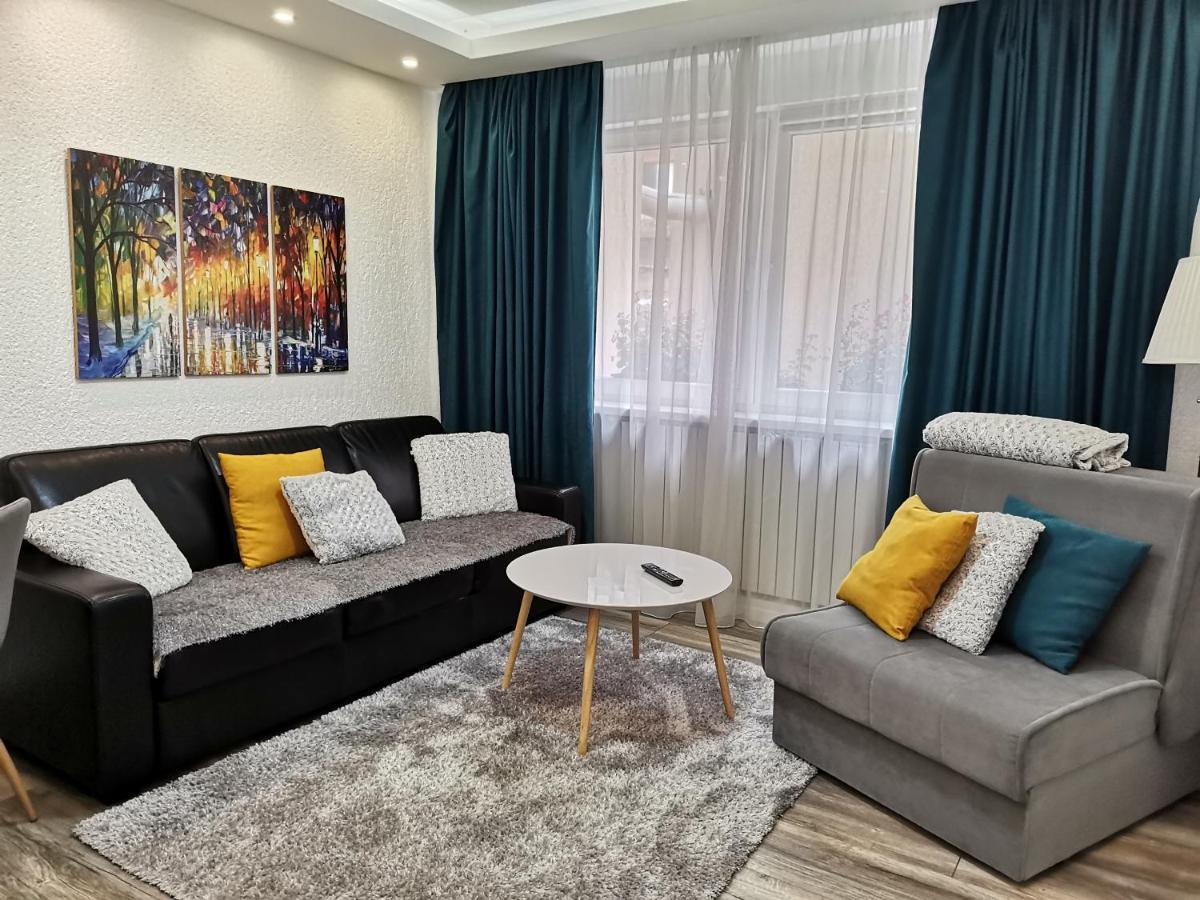 Moonlight Visoko Apartment Bagian luar foto
