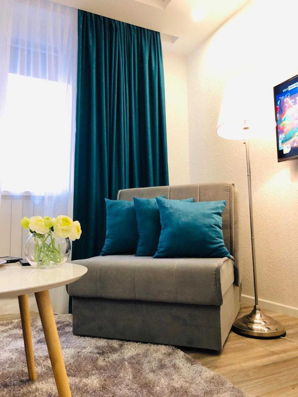 Moonlight Visoko Apartment Bagian luar foto