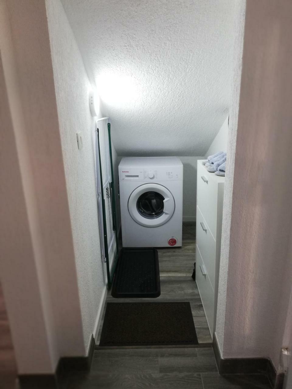 Moonlight Visoko Apartment Bagian luar foto