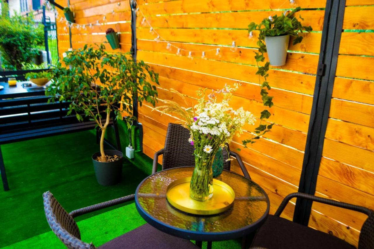 Moonlight Visoko Apartment Bagian luar foto